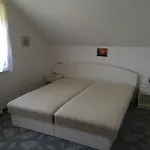 Apartment Frankie I.